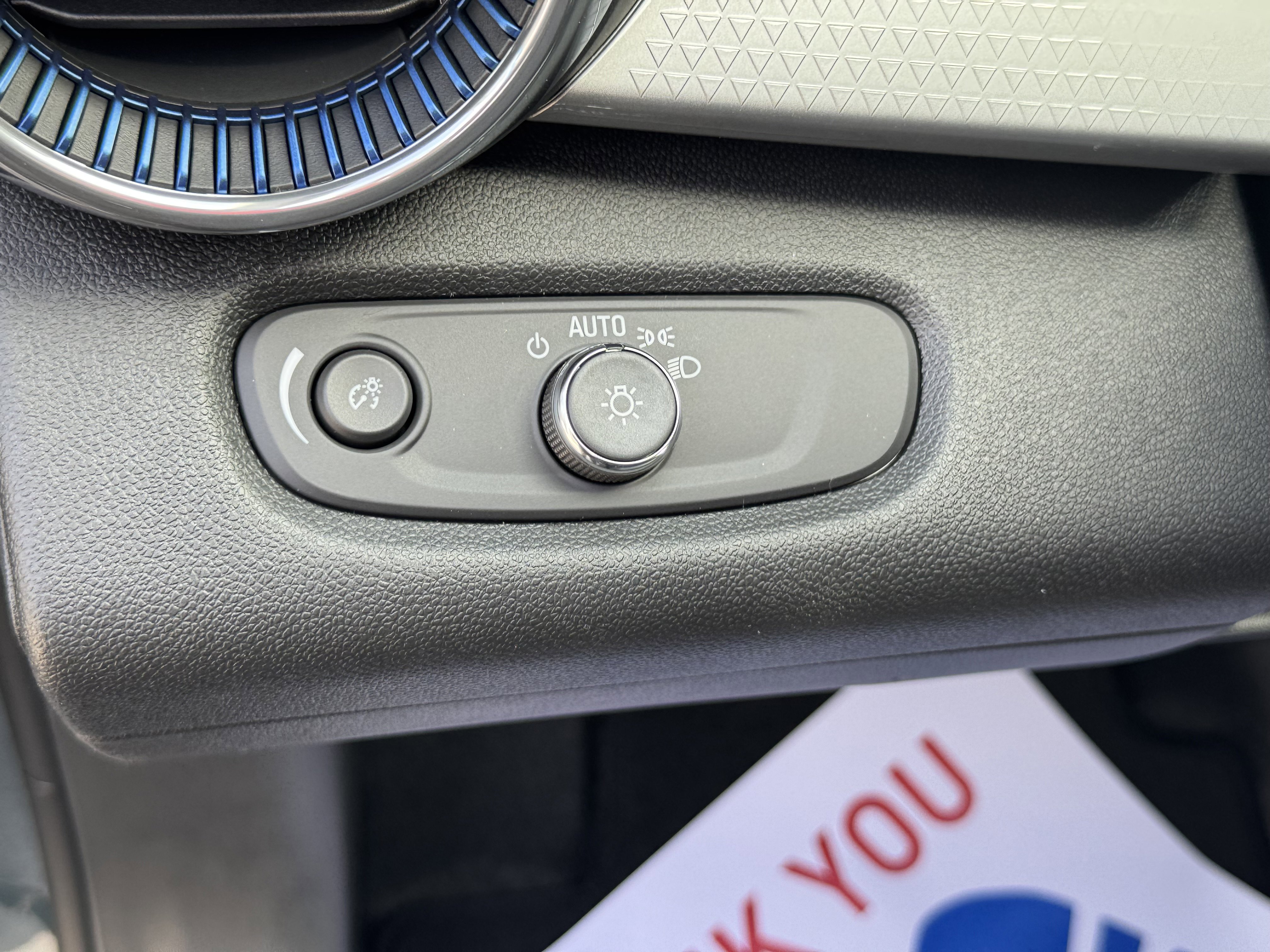 New 2026 Chevrolet Trax LT image 13