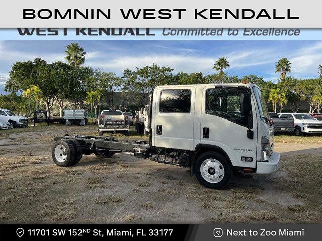 New 2024 Chevrolet Low Cab Forward 5500HG RWD image 1