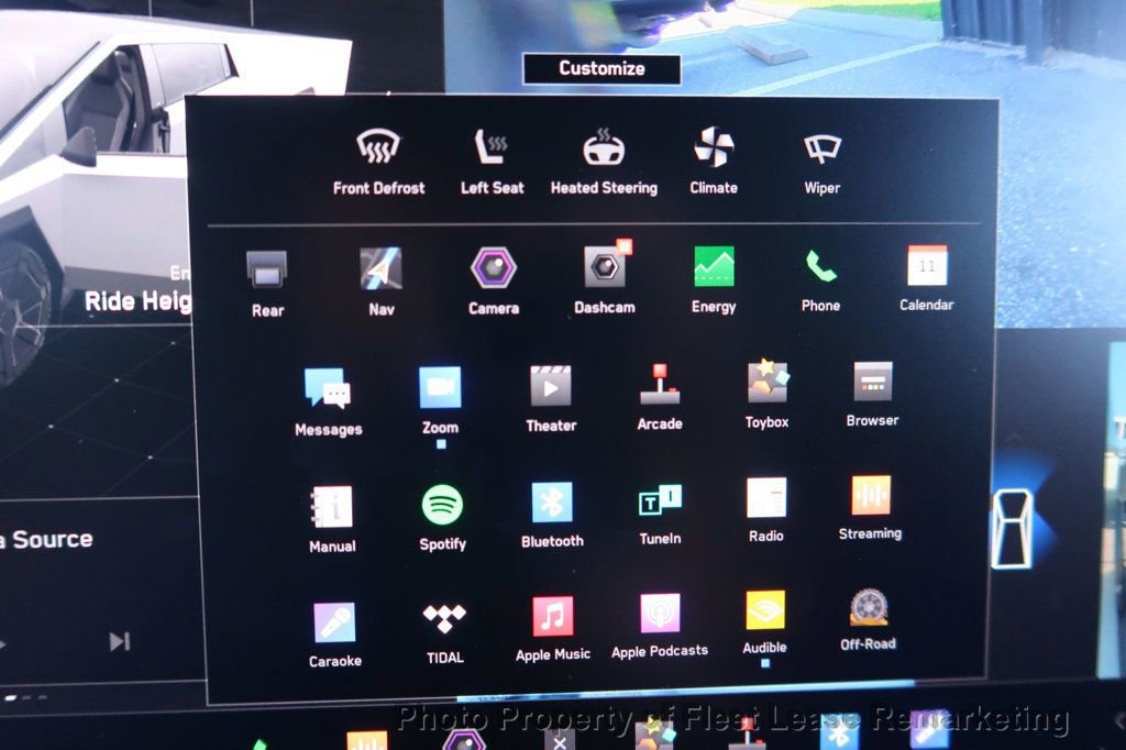 Used 2024 Tesla Cybertruck AWD Crew Cab image 41