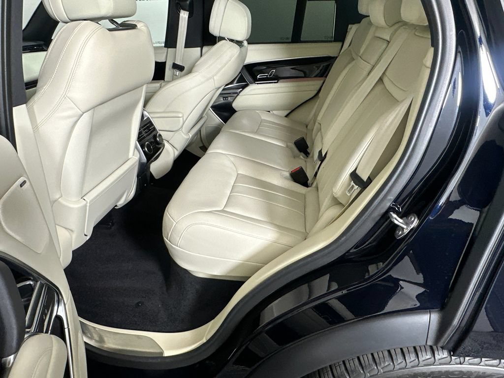 Used 2023 Land Rover Range Rover SE AWD/4WD image 21