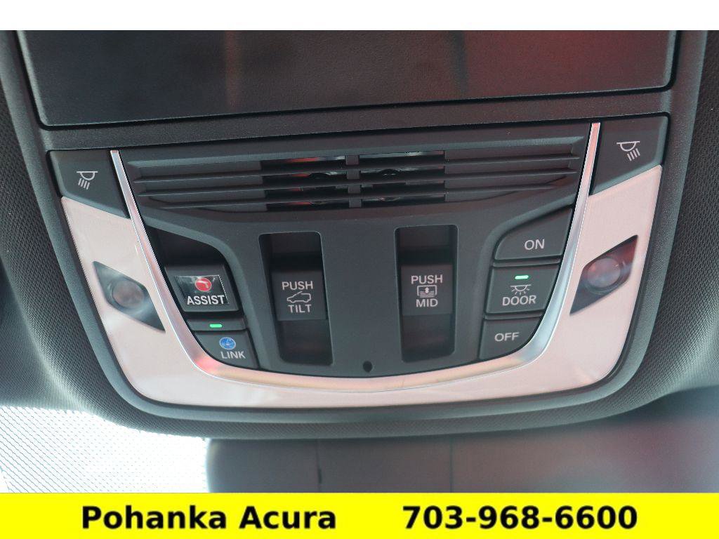 Used 2025 Acura RDX A-Spec image 14