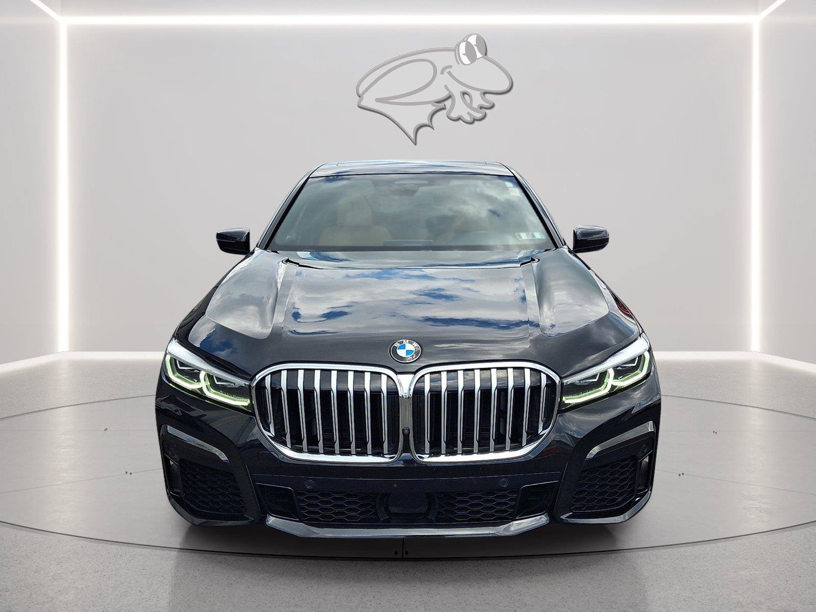 Used 2021 BMW 750i xDrive w/ Executive Package AWD/4WD image 7