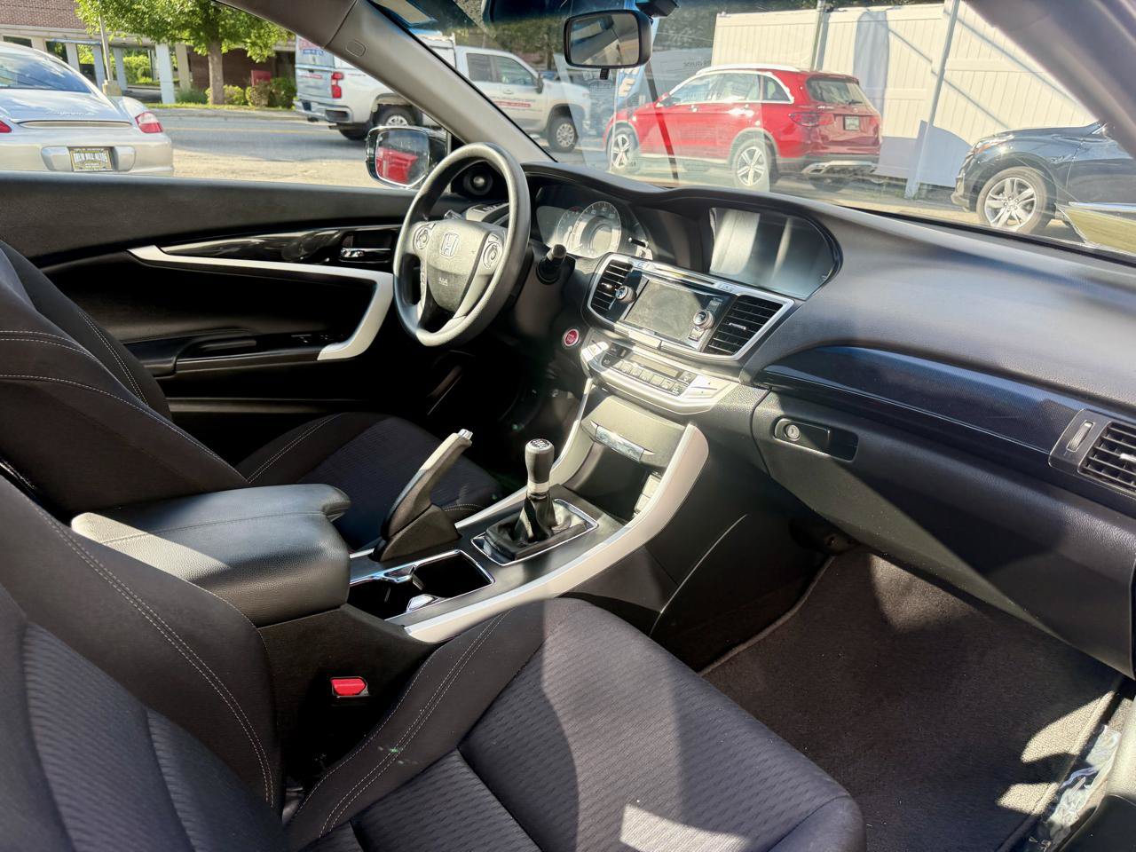Used 2013 Honda Accord EX image 20