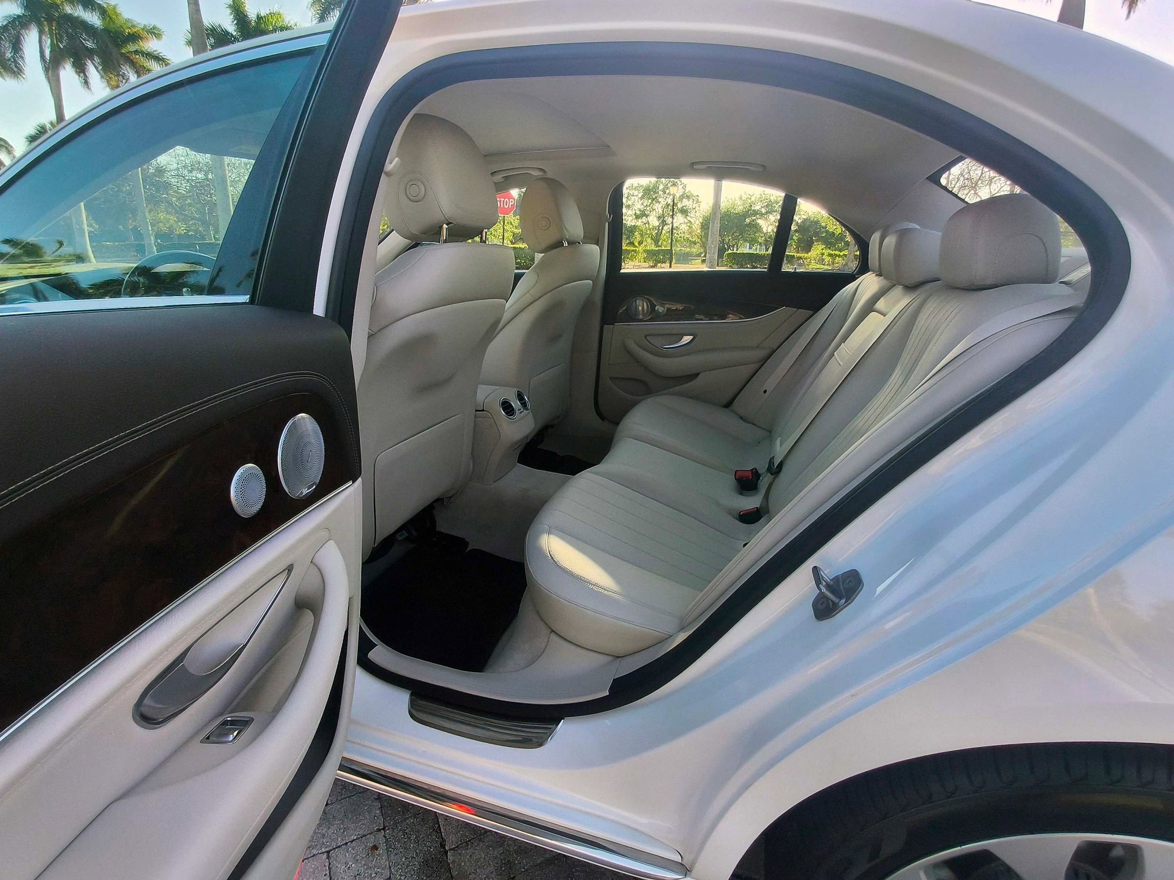 Used 2017 Mercedes-Benz E 300 image 13