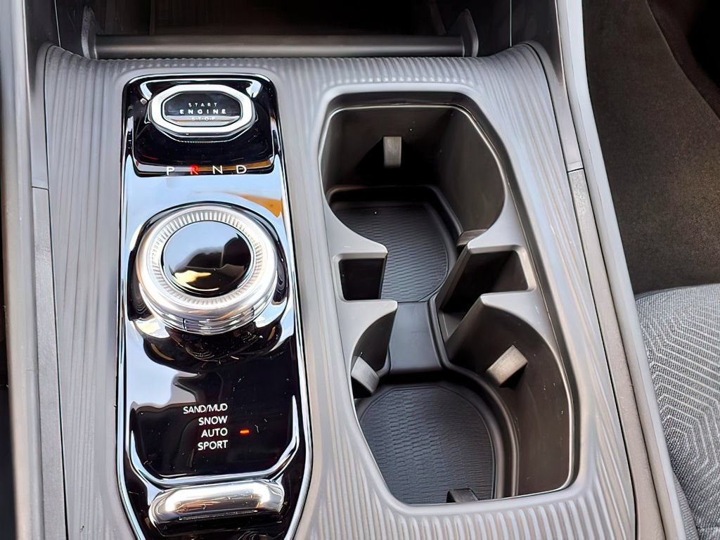New 2026 Jeep Cherokee Laredo AWD/4WD image 10