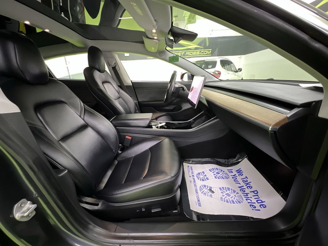 Used 2018 Tesla Model 3 AWD/4WD image 26