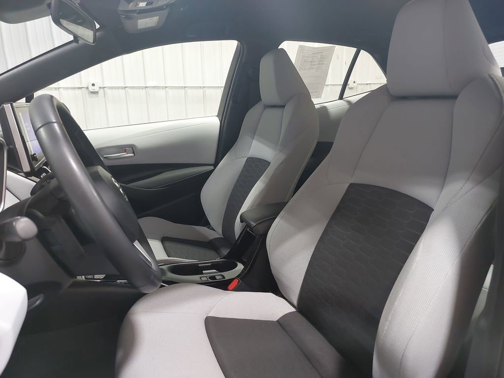 Used 2024 Toyota Corolla SE image 14
