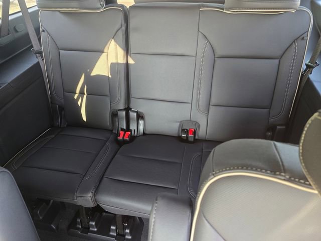 New 2026 GMC Yukon XL Elevation image 10