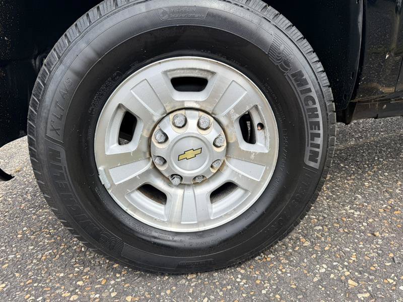 Used 2008 Chevrolet Silverado 3500 LTZ w/ Suspension Package, Off-Road AWD/4WD image 9