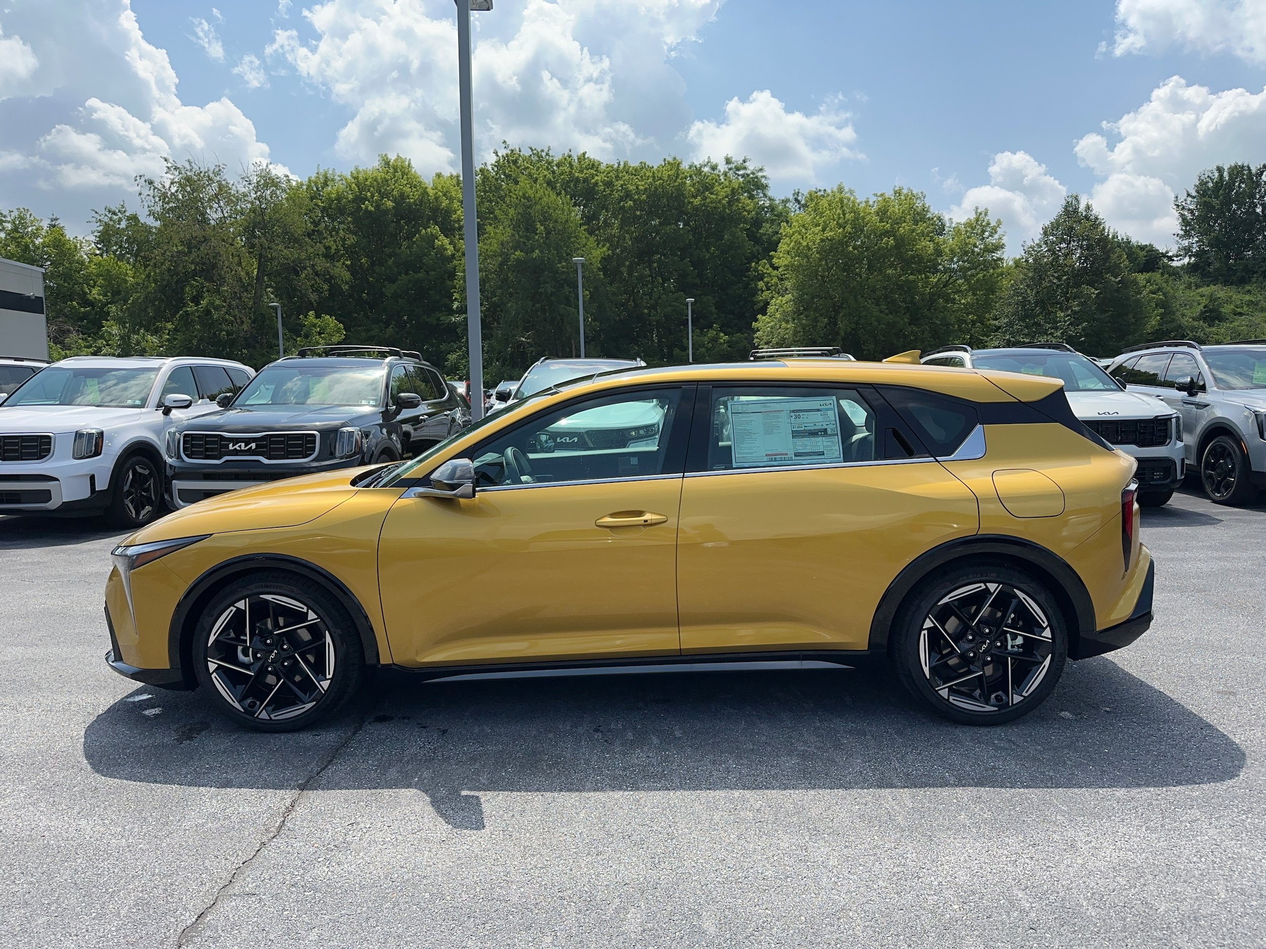 New 2026 Kia K4 GT-Line w/ GT-Line Premium Package FWD image 9