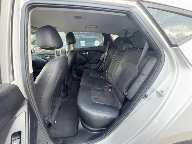 Used 2012 Hyundai Tucson Limited FWD image 16