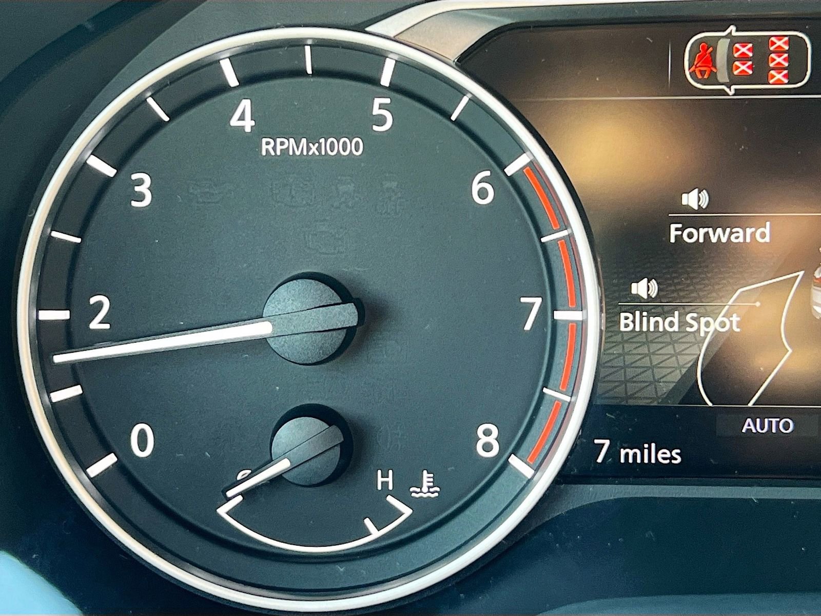 New 2026 Nissan Rogue SV image 12