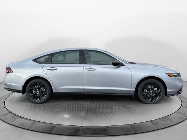 New 2025 Honda Accord SE image 10