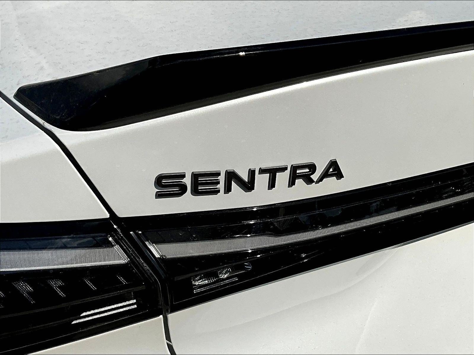 New 2027 Nissan Sentra SR w/ SR All Weather Package FWD image 14