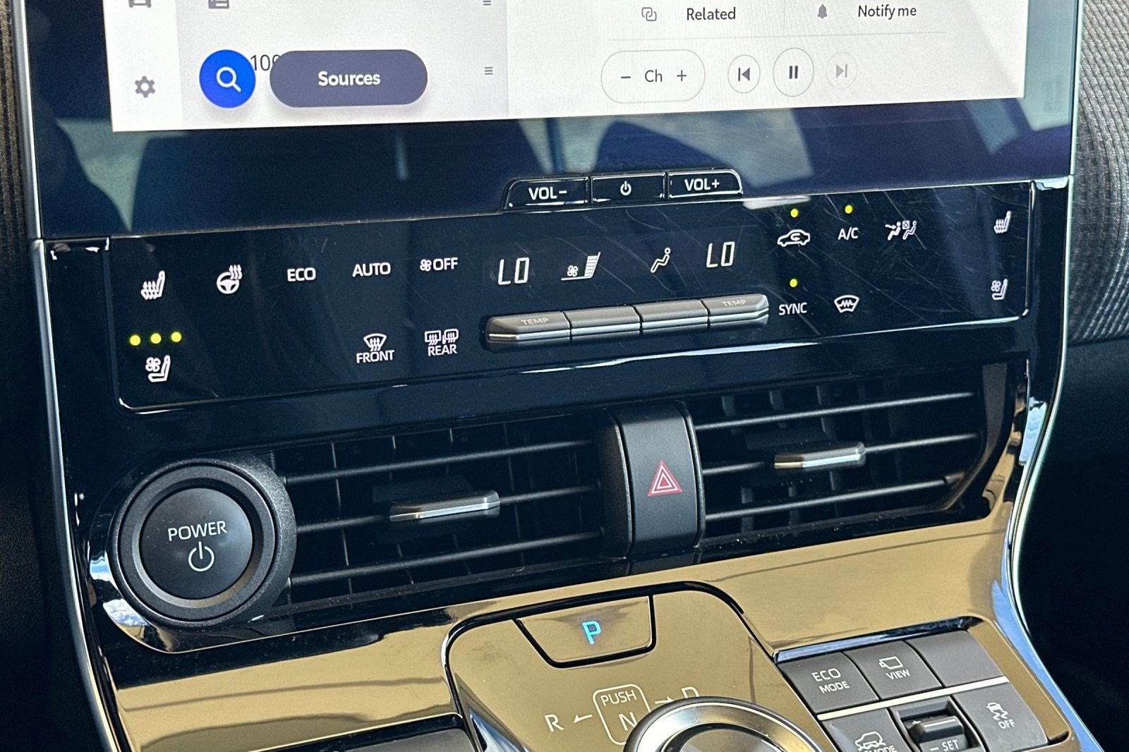 Certified 2023 Toyota bZ4X Limited image 24