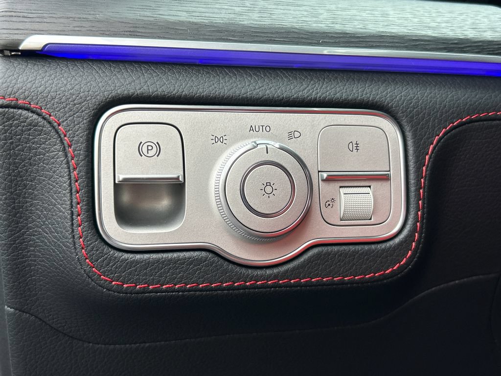 New 2026 Mercedes-Benz GLE 53 AMG 4MATIC image 14