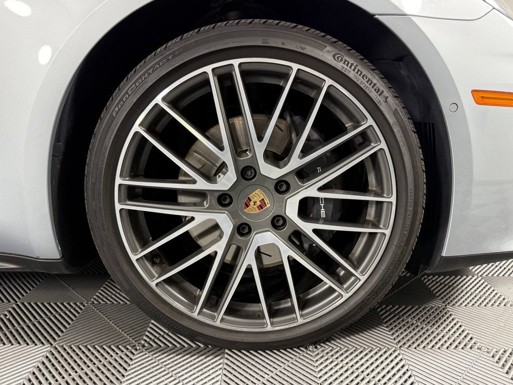 Certified 2024 Porsche Panamera 4 AWD/4WD image 19