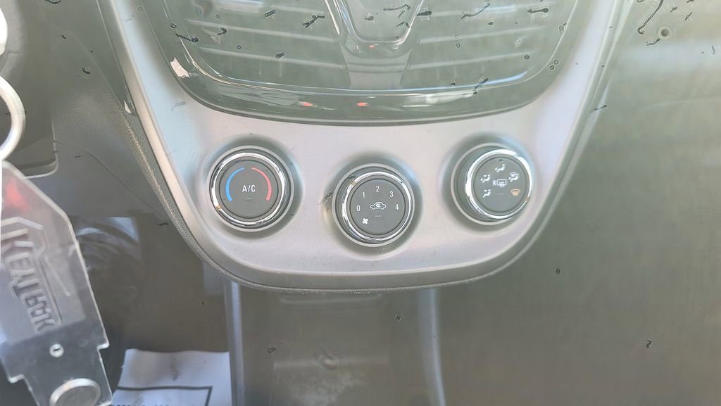 Used 2021 Chevrolet Spark ACTIV image 22