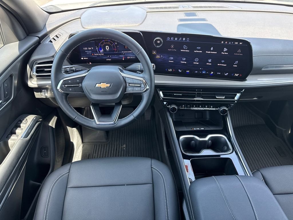 New 2026 Chevrolet Traverse LT w/ Driver Confidence Package FWD image 24