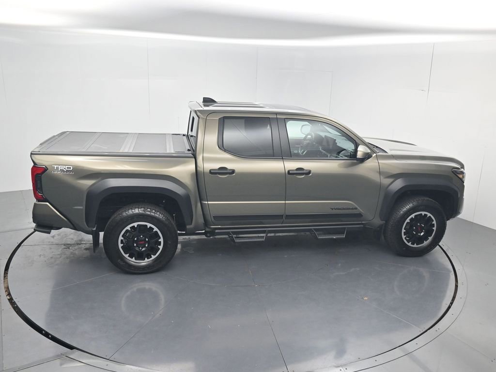 Used 2024 Toyota Tacoma TRD Off-Road w/ TRD Off Road Premium Package AWD/4WD image 61