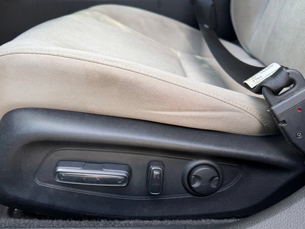 Certified 2023 Honda Accord EX image 16