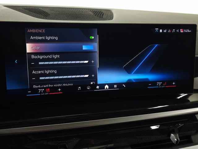 Used 2024 BMW X7 xDrive40i w/ M Sport Package image 30