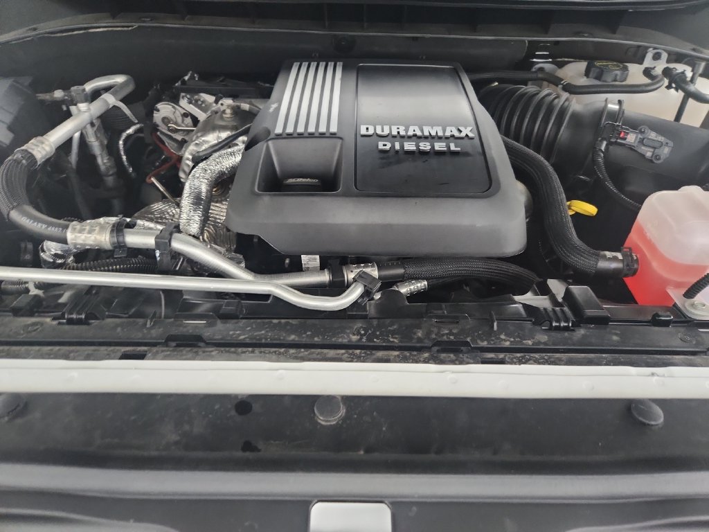 Used 2025 Chevrolet Silverado 1500 ZR2 w/ Technology Package AWD/4WD image 39
