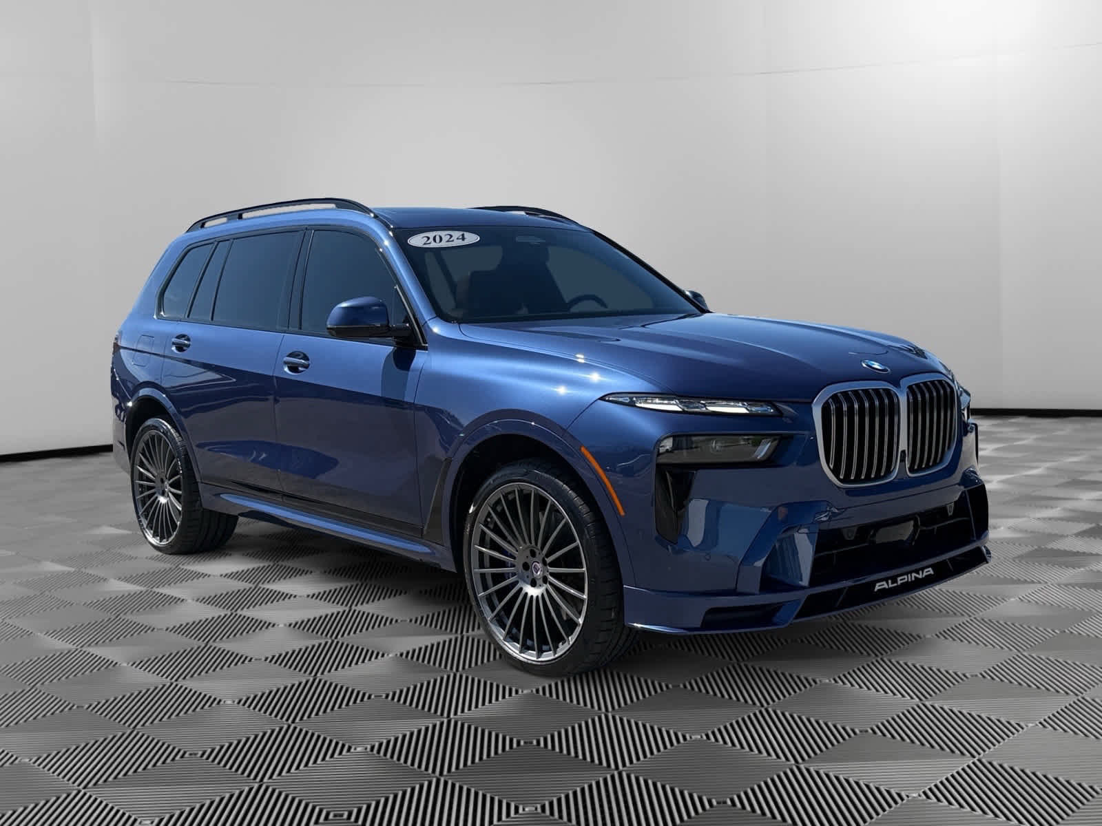 Used 2024 BMW ALPINA XB7 AWD/4WD image 7