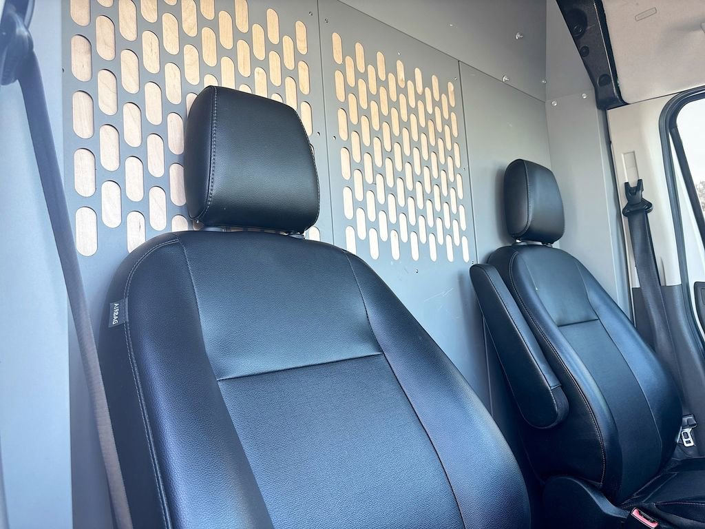 Used 2020 Ford Transit 250 Medium Roof image 19