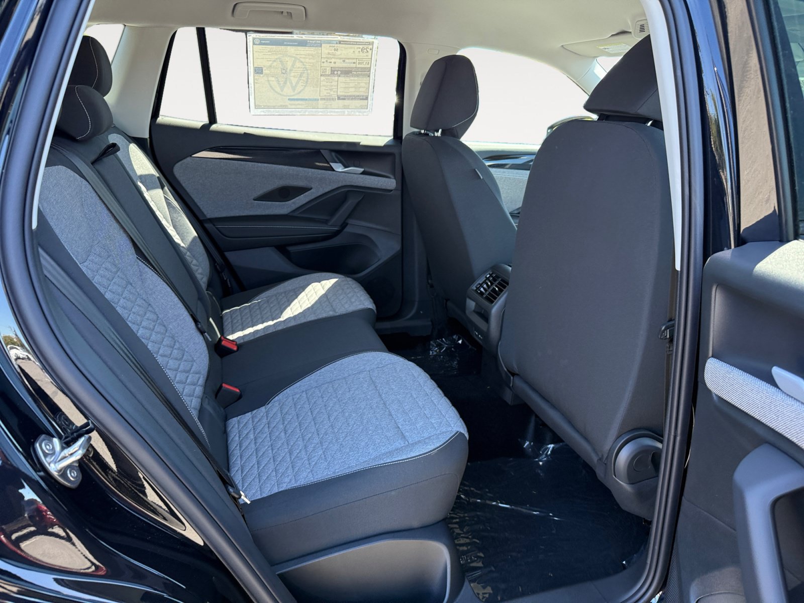 New 2026 Volkswagen Tiguan S FWD image 18