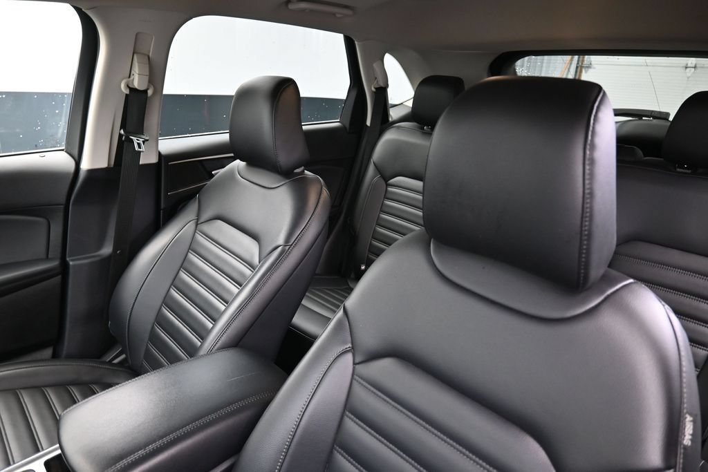 Used 2022 Ford Edge SEL w/ Convenience Package AWD/4WD image 14