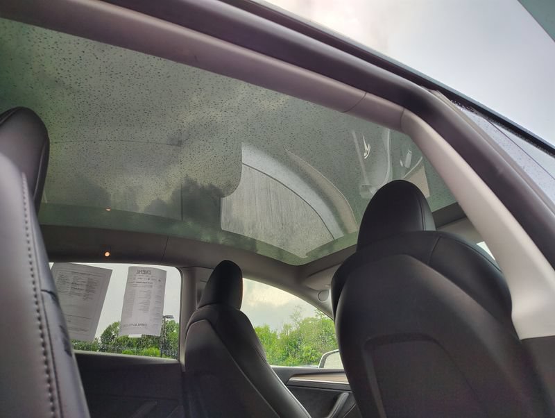 Used 2025 Tesla Model Y Long Range AWD/4WD image 24