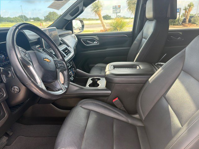 Used 2022 Chevrolet Tahoe LT w/ Luxury Package RWD image 5