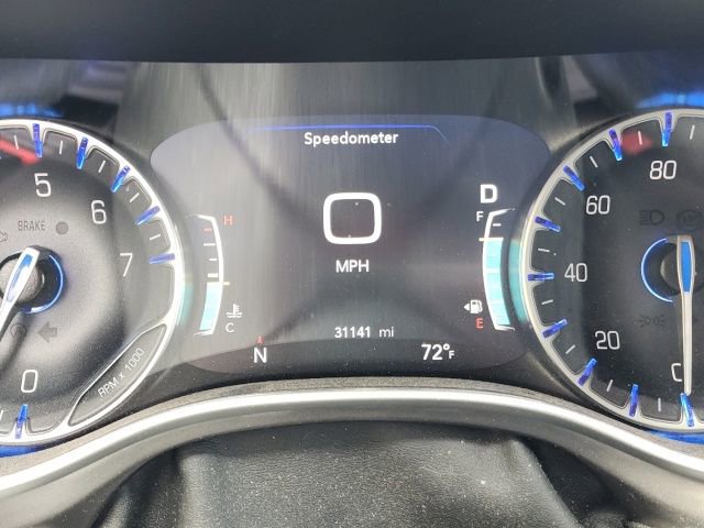 Used 2024 Chrysler Pacifica Touring-L w/ Road Tripper Package FWD image 33