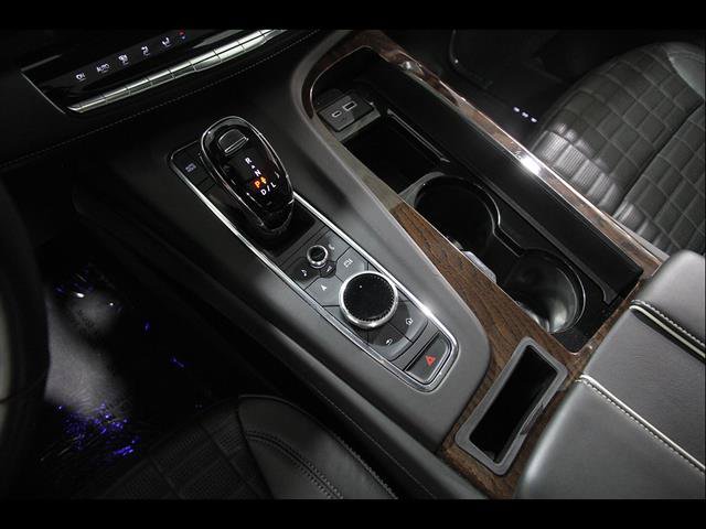 Used 2023 Cadillac Escalade Premium Luxury Platinum w/ Heavy-Duty Trailer Package AWD/4WD image 18