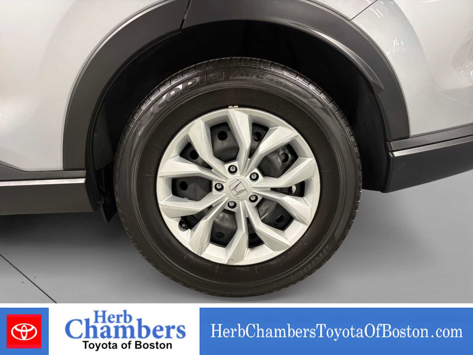 Used 2024 Honda CR-V LX image 20