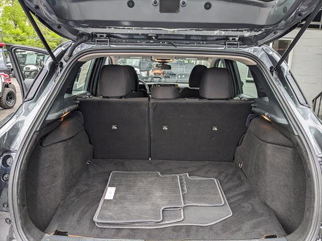 Used 2025 Nissan Kicks S AWD/4WD image 14