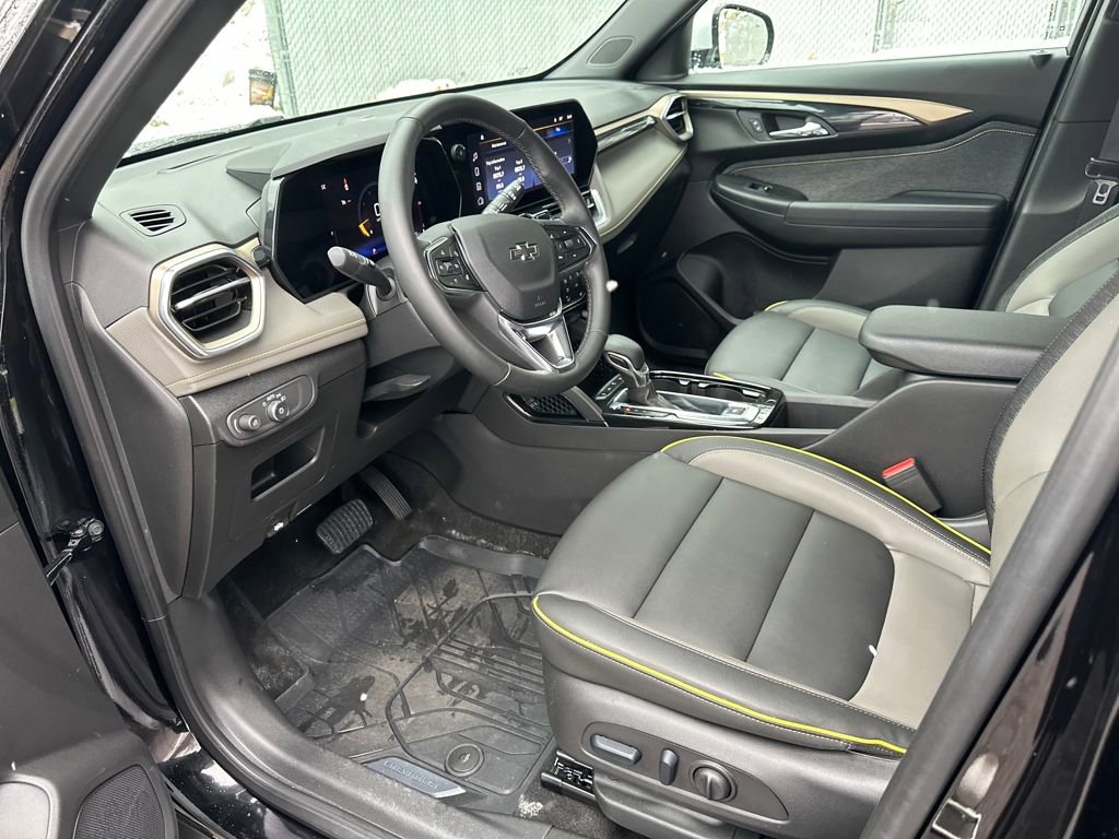 Certified 2024 Chevrolet TrailBlazer ACTIV w/ Driver Confidence Package image 10