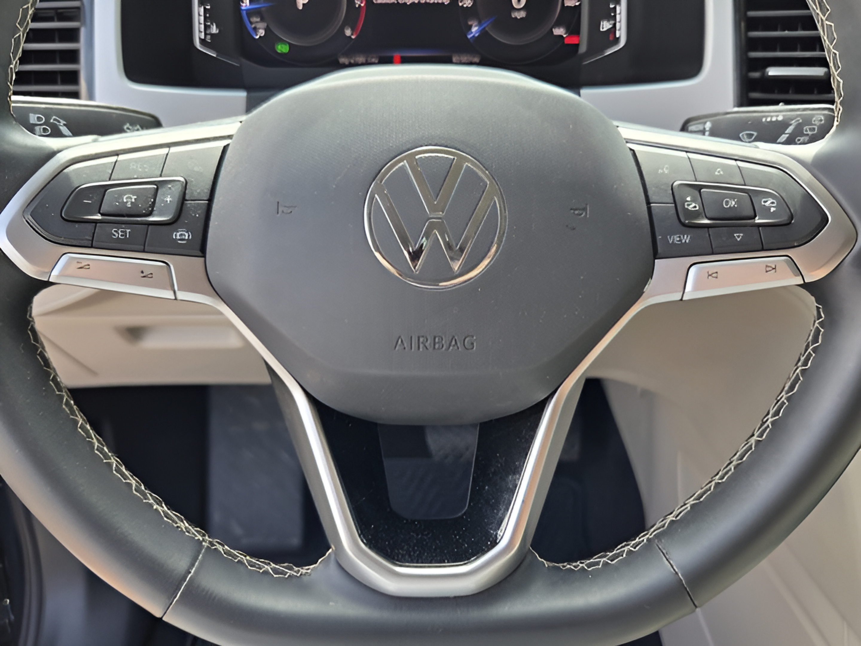 Used 2022 Volkswagen Atlas SE FWD image 23