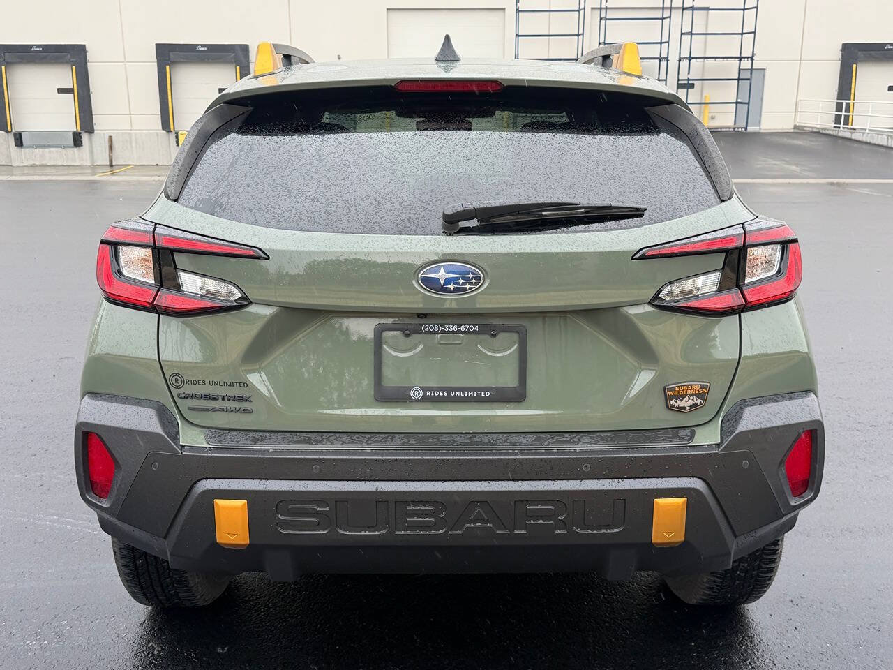 Used 2024 Subaru Crosstrek 2.5i Wilderness w/ Crosstrek Mirror Package AWD/4WD image 13