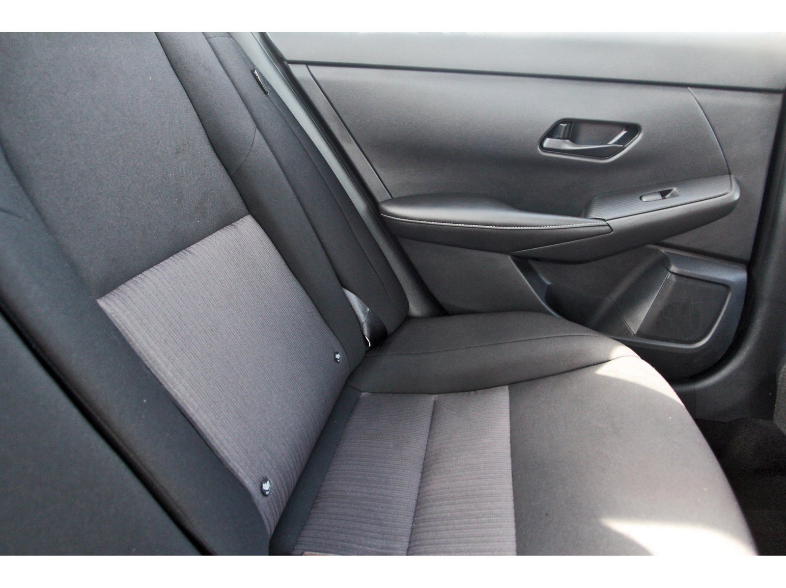 Used 2024 Nissan Sentra SV w/ All-Weather Package FWD image 16