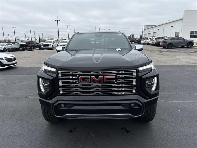 Used 2025 GMC Canyon Denali image 6