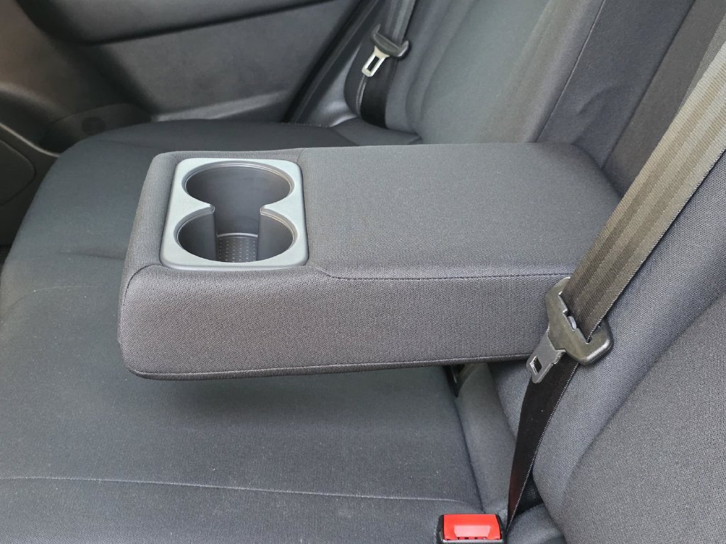 Used 2023 Nissan Rogue S FWD image 10