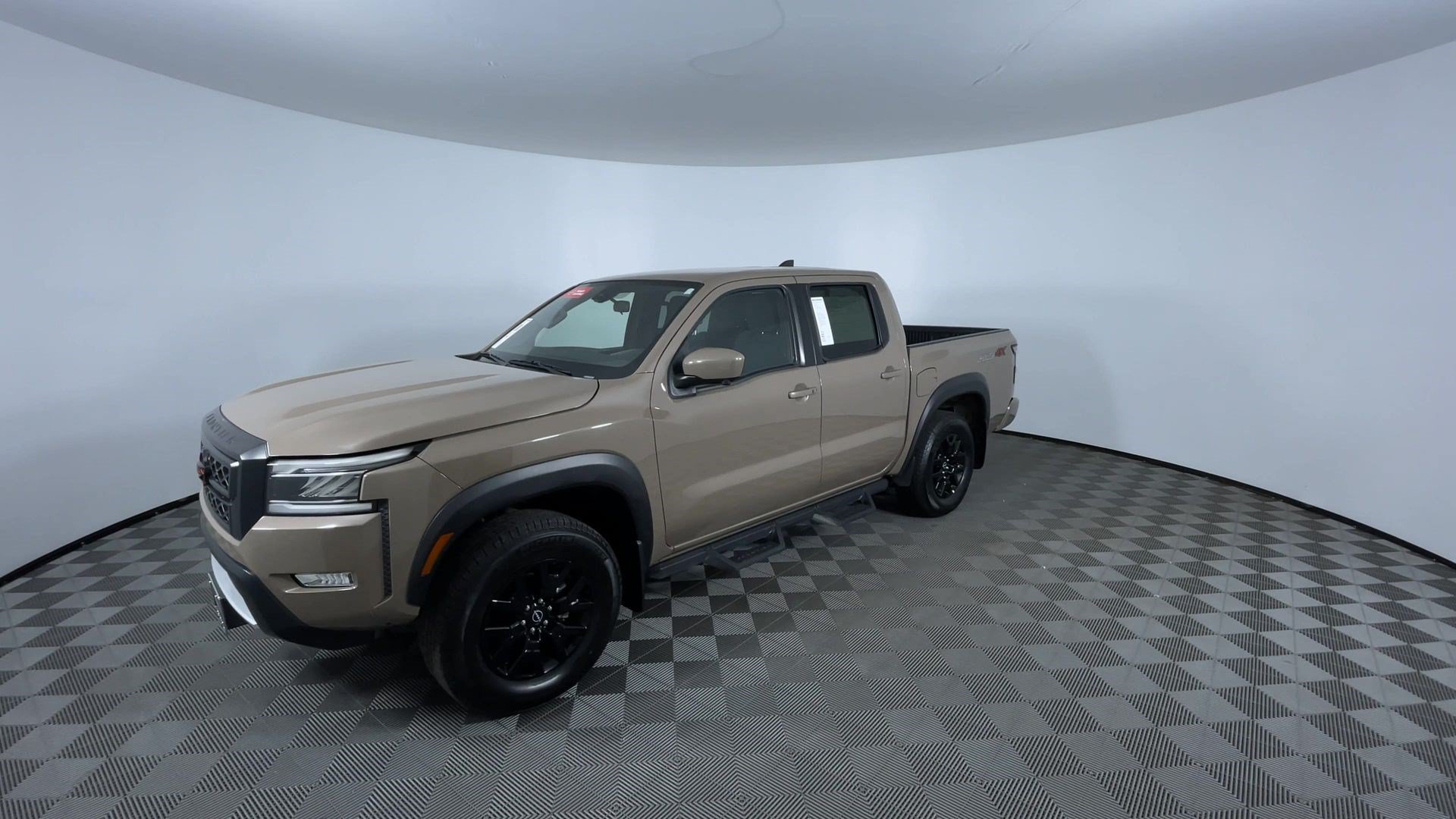 Certified 2023 Nissan Frontier PRO-4X w/ Pro Convenience Package AWD/4WD image 4