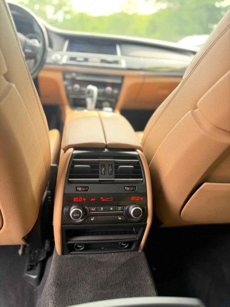 Used 2013 BMW 740Li xDrive AWD/4WD image 22