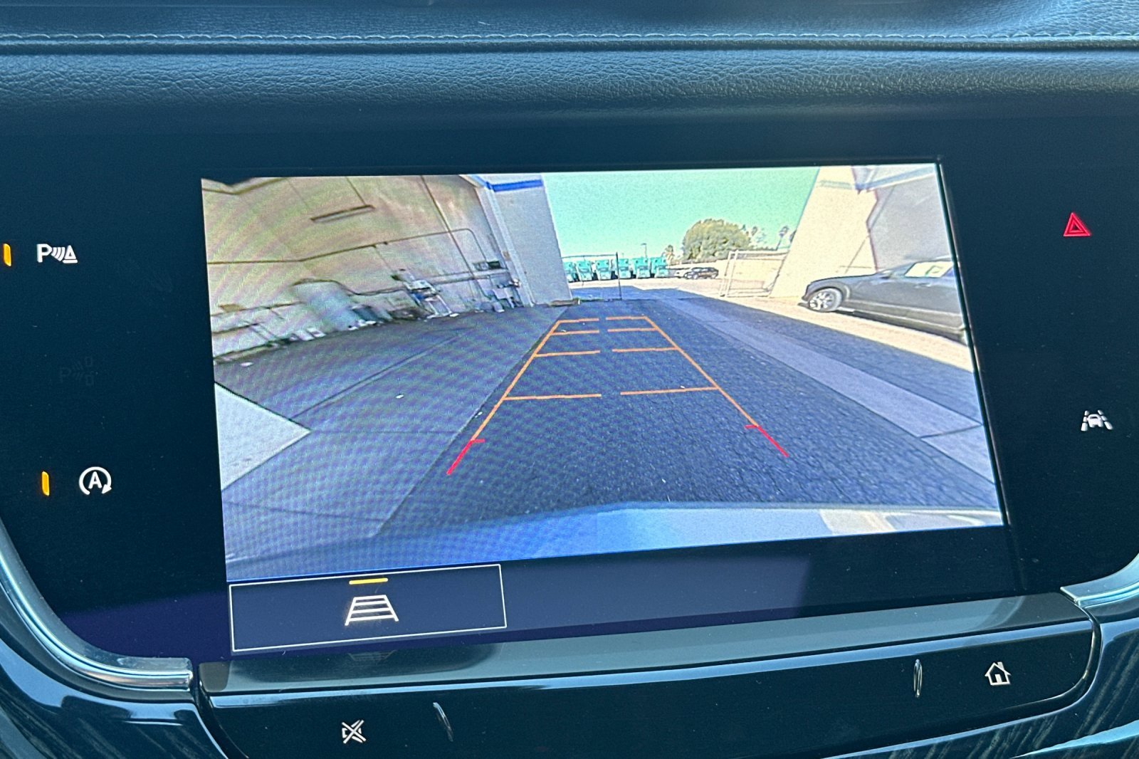 Used 2024 Cadillac XT6 Premium Luxury image 29