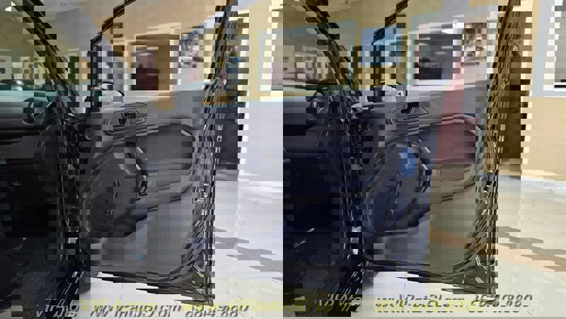 Used 2015 Ford Fiesta S image 12