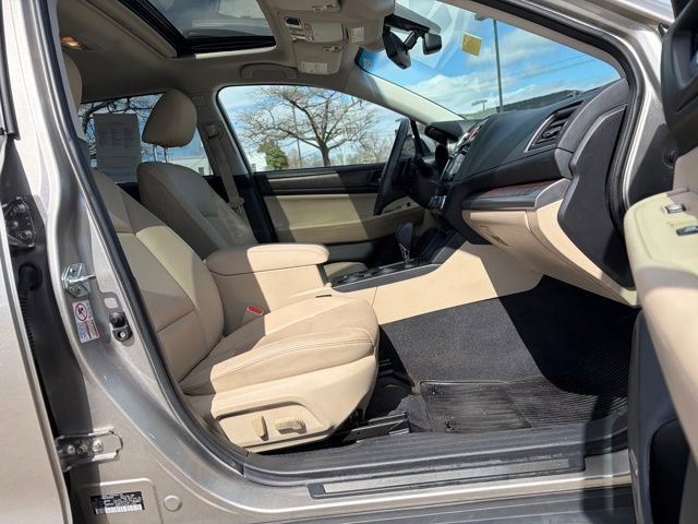 Used 2017 Subaru Outback 2.5i Limited image 12