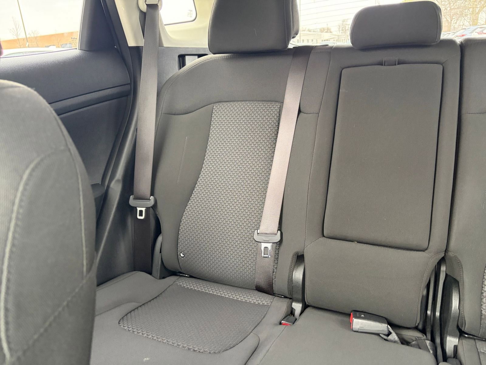 Used 2025 Kia Sportage LX image 38