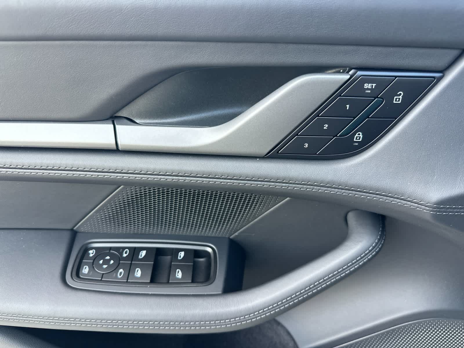 New 2026 Porsche Taycan AWD/4WD image 12